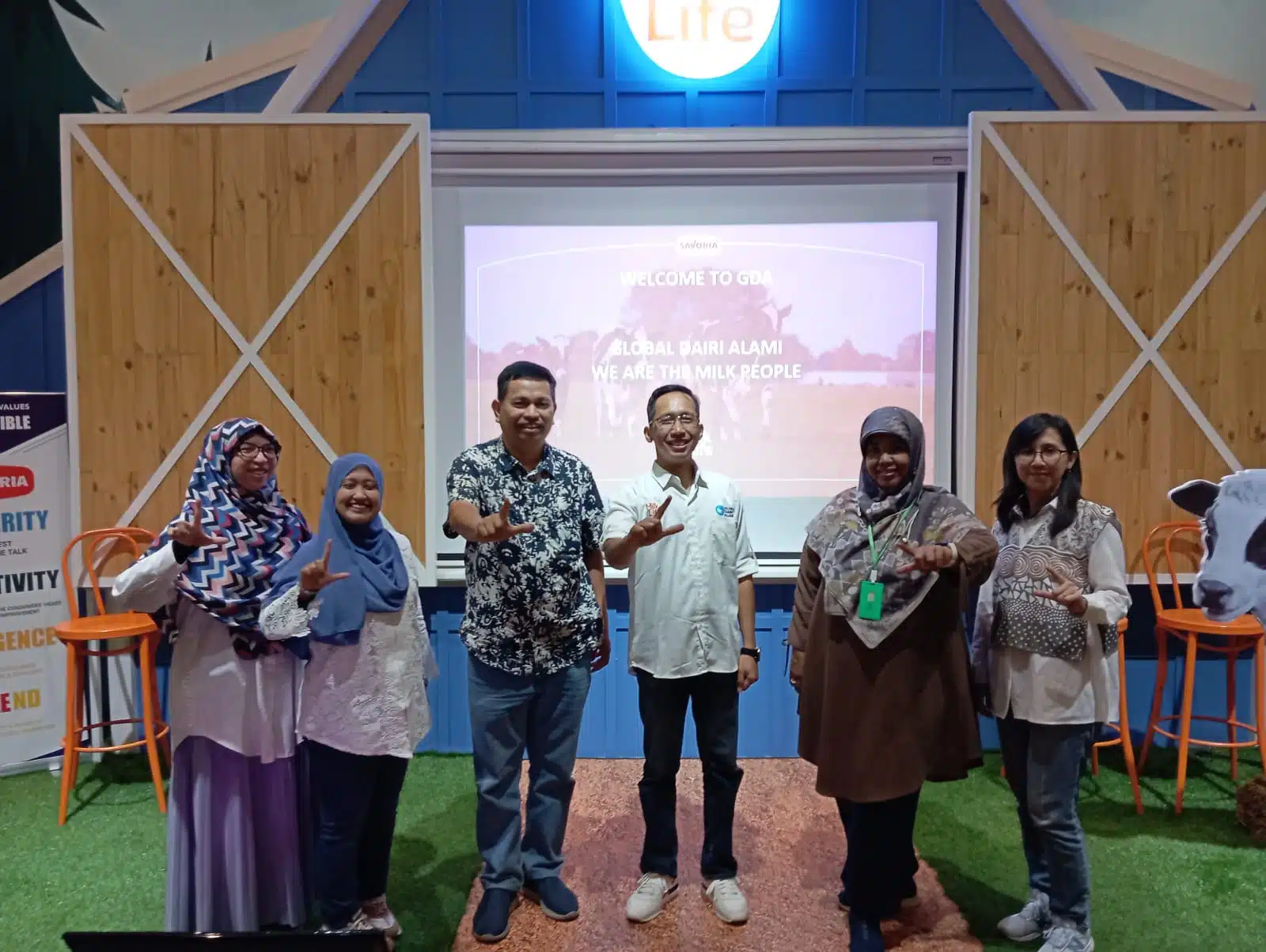 Kunjungan Industri Fakultas Teknik Usahid Prodi Teknik Industri Ke PT Global Dairi Alami Subang Jawa Barat